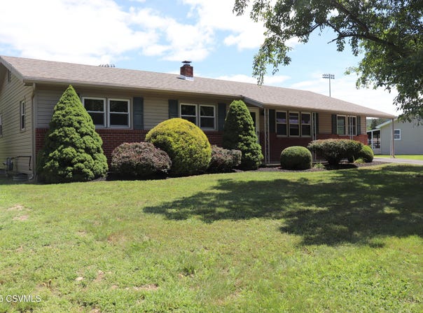 252 MCGUIRE PARK Drive, Bloomsburg, PA 17815