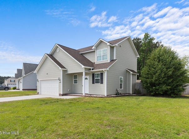 110 Borough Nest Drive, Swansboro, NC 28584