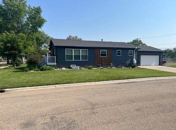 902 N Penn Street, Aberdeen, SD 57401