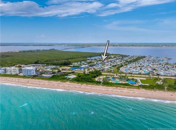 48 Aqua Ra Drive, Jensen Beach, FL 34957