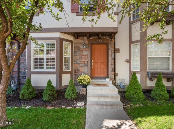 176 Geneva Drive, Midway, UT 84049