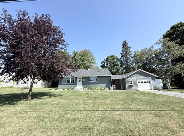 660 Spellman Road, West Chazy, NY 12992