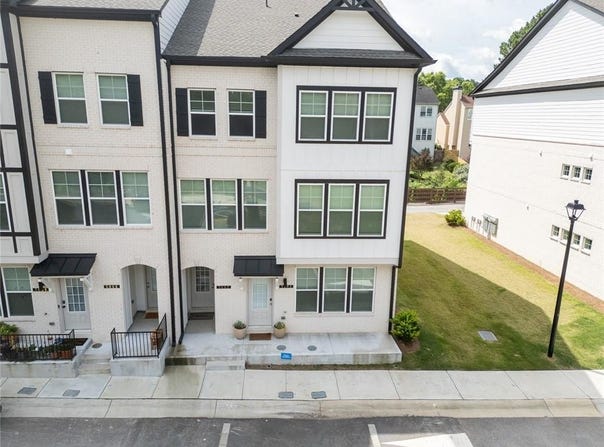 5064 Insperon Lane, Peachtree Corners, GA 30092