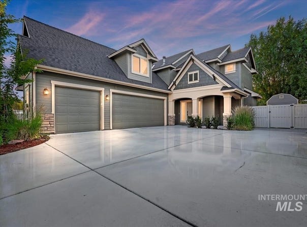 3052 N Christian Way, Meridian, ID 83646