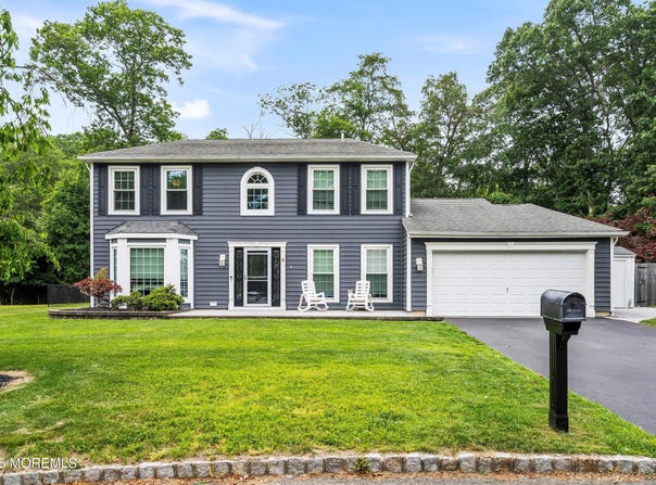 24 Mouse Creek Court, Howell, NJ 07731