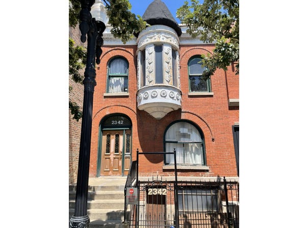 2342 W Taylor Street, Chicago, IL 60612