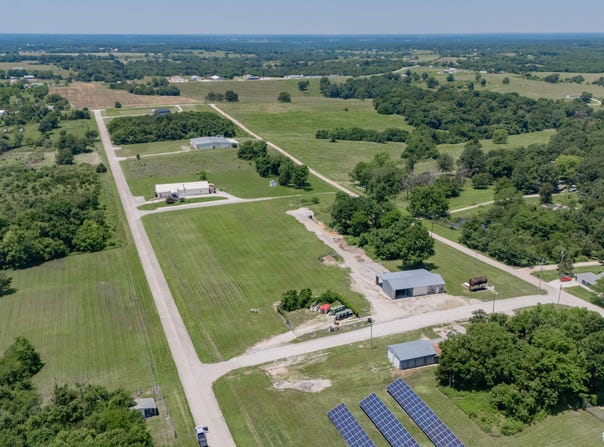 515 N 5th Street, Stockton, MO 65785