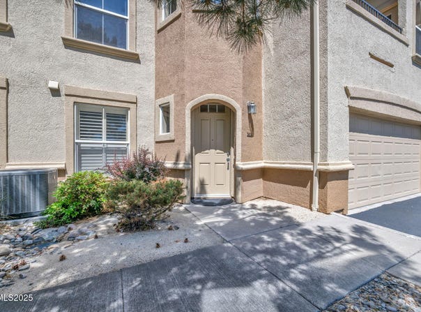 17000 Wedge Parkway unit: 2624, Reno, NV 89511