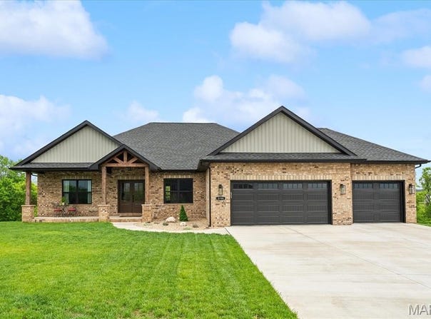 3754 Thicket Drive, Shiloh, IL 62221