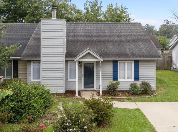 1924 White Hollow Drive, Greenville, NC 27858