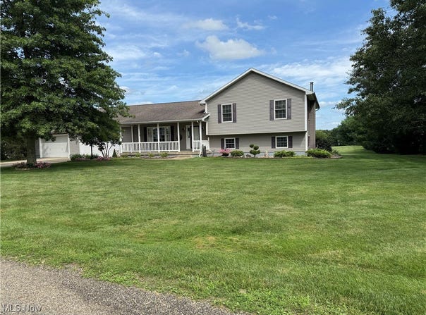 6780 Old Stagecoach Road, Frazeysburg, OH 43822