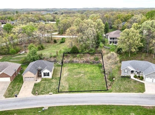 2008 Wild Turkey Trail, West Plains, MO 65775