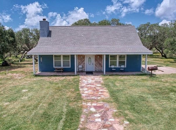 431 Shaver Rd, Aransas Pass, TX 78336