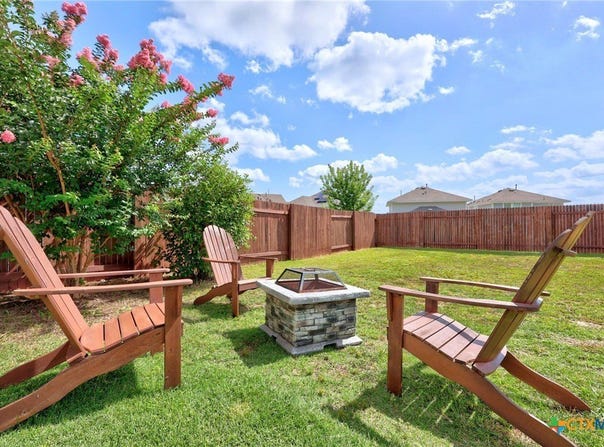 116 W Oakstone Dr., Georgetown, TX 78628