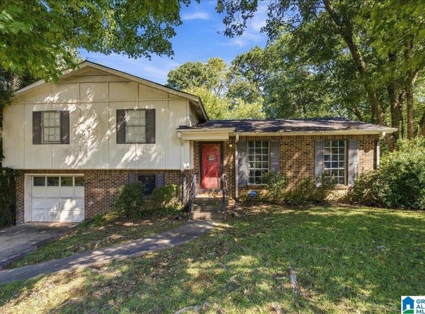 2811 DEBRA DRIVE, FULTONDALE, AL 35068