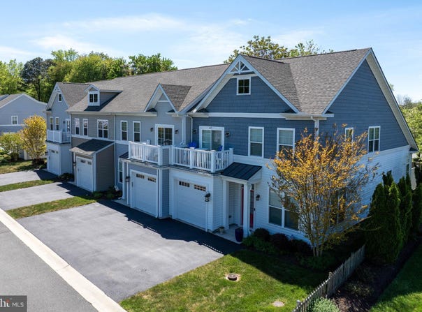 4 BLUEFIN Court, OCEAN VIEW, DE 19970
