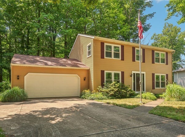 8548 Cornwall Court, Mentor, OH 44060
