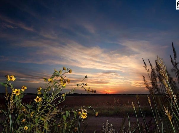 001 Sunset Rd, Great Bend, KS 67530