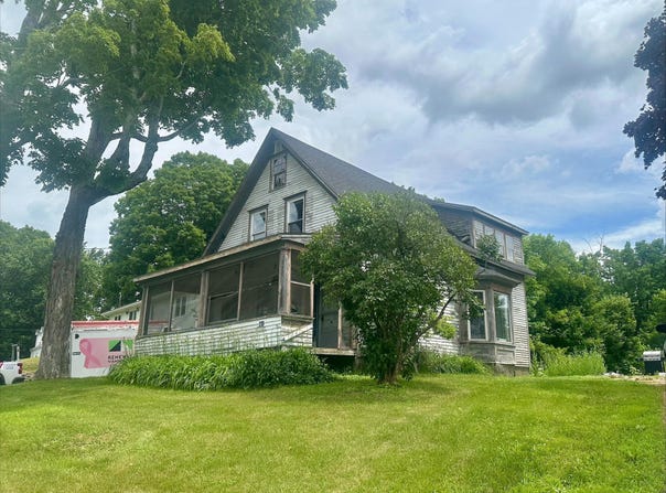 804 Dirigo Road, China, ME 04358