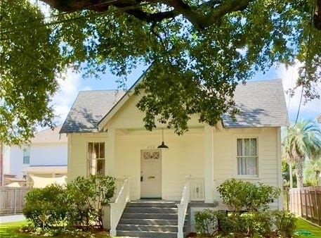 312 W ROBERT E LEE Boulevard, New Orleans, LA 70124