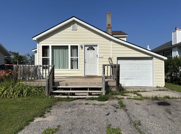 776 S Second Street, Rogers City, MI 49779