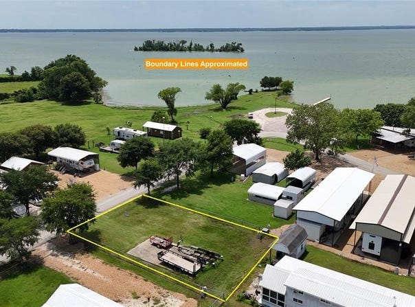 Lots 23 & 24 Pelican Isle Drive, Kerens, TX 75144