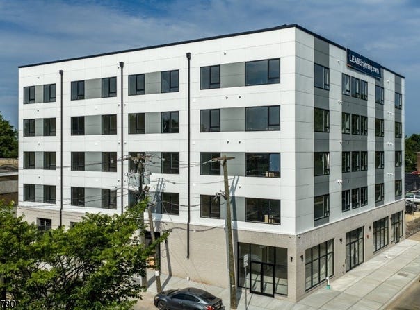 448 - 452 S Orange Ave, Newark City, NJ 07103-1921