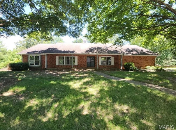 614 7th Street, Scott City, MO 63780