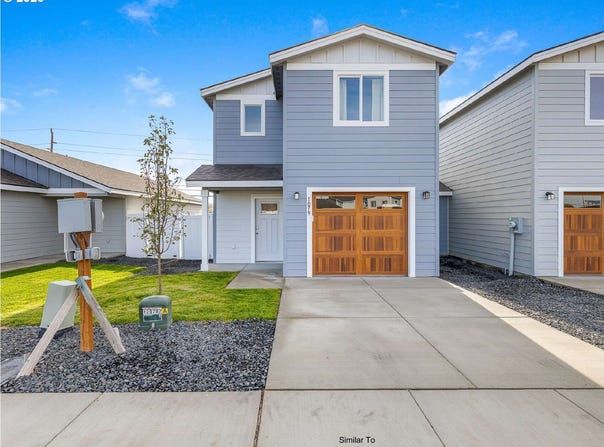 1075 NE EMERALD Dr, Hermiston, OR 97838