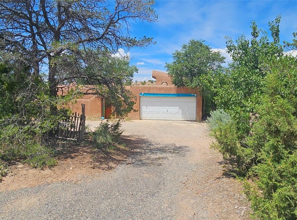 708 Juniper Drive, Santa Fe, NM 87501