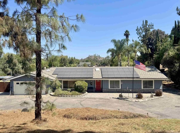 1658 Bartram Way, El Cajon, CA 92019