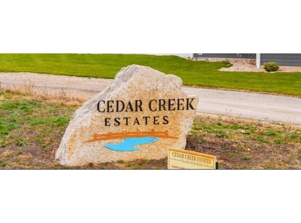 2456 Boulder Dr, Slinger, WI 53086