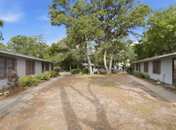 518 Norton Street, Oak Island, NC 28465