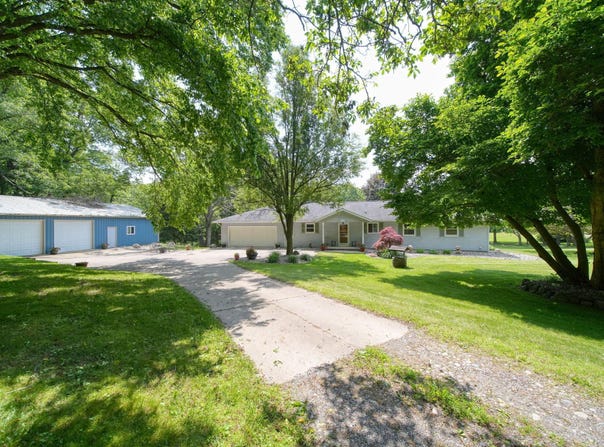 4565 Springbrook Road, Jackson, MI 49201