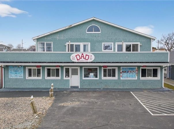 1 Angell Road, Narragansett, RI 02882