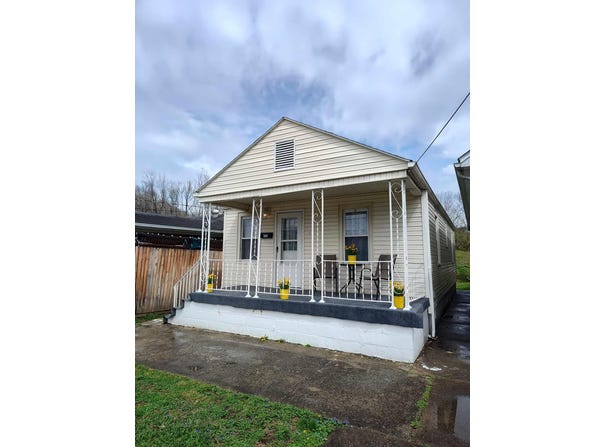 1003 N 5th Street, Ironton, OH 45638
