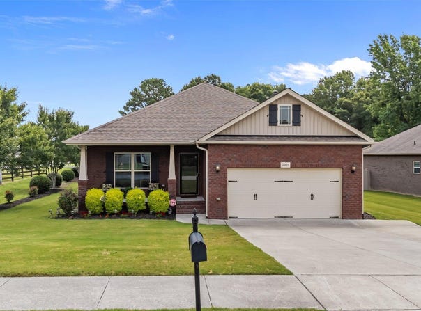 2001 Bunnfield Drive, Zebulon, NC 27597
