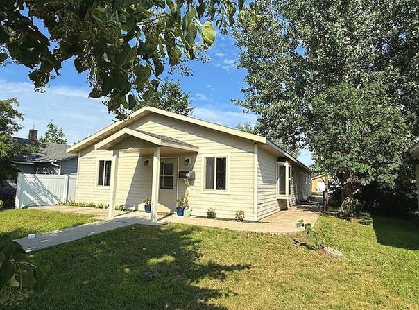 108 Huntsinger Avenue, Park Rapids, MN 56470