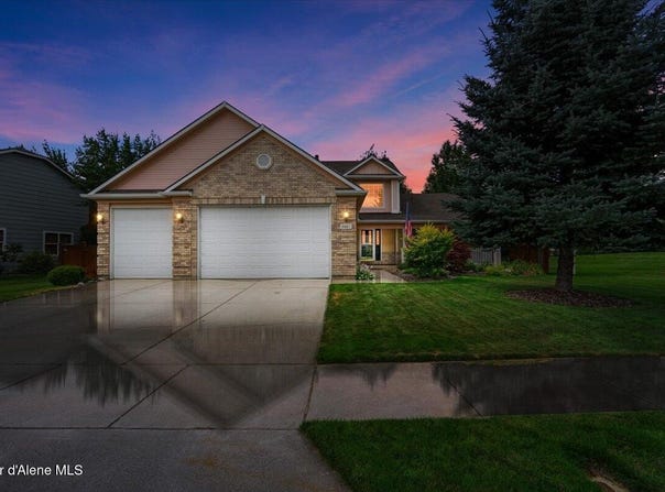 5887 N HARCOURT DR, Coeur d'Alene, ID 83815