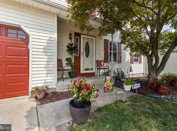 221 ROMEO DRIVE, NEW CASTLE, DE 19720