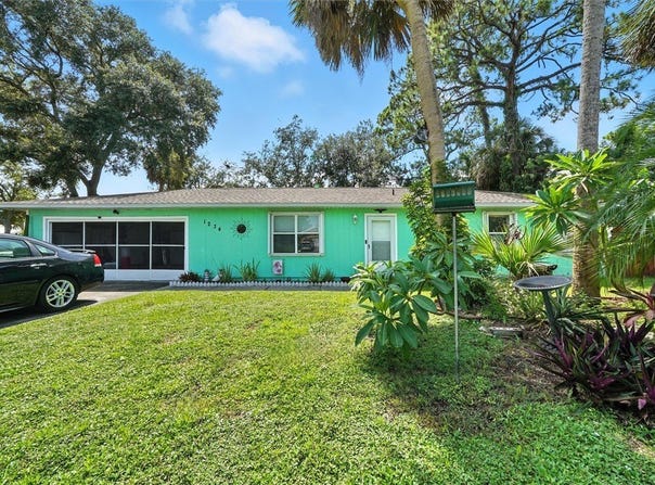 1234 Karlovy Avenue NW, Palm Bay, FL 32907
