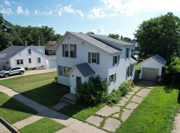 635 N Jefferson Street, Lancaster, WI 53813