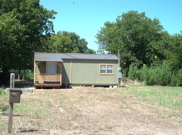 315 N Falls Street, Mart, TX 76664