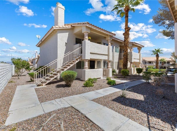 925 Boulder Mesa Drive, Las Vegas, NV 89128