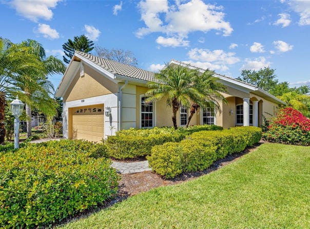 9020 EAGLE BAY COURT, NORTH PORT, FL 34287