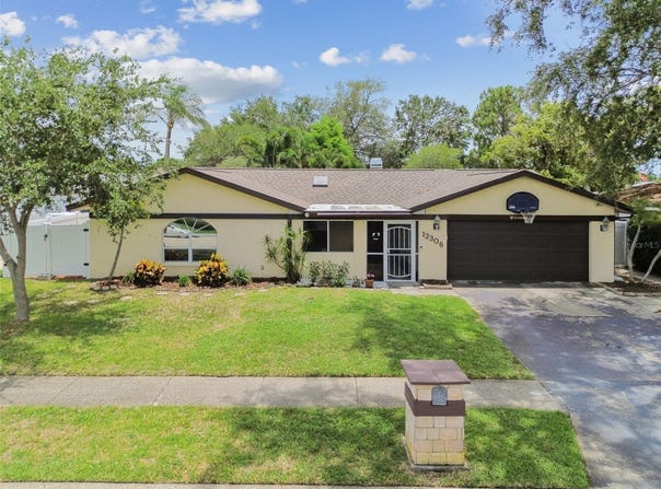 12306 91ST TERRACE, SEMINOLE, FL 33772