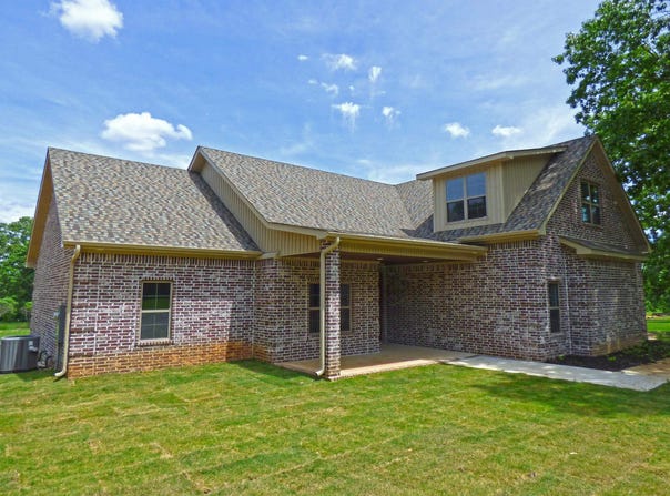 62 Highland Cove Drive, Highland, AR 72542
