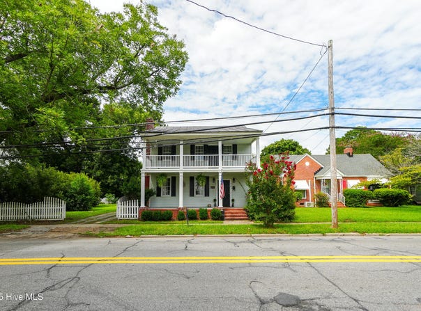 219 E Church Street, Edenton, NC 27932