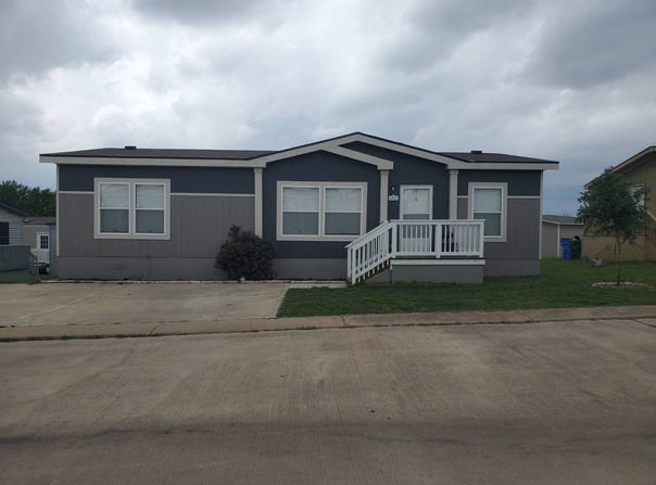 6302 OGIER DR, AUSTIN, TX 78724