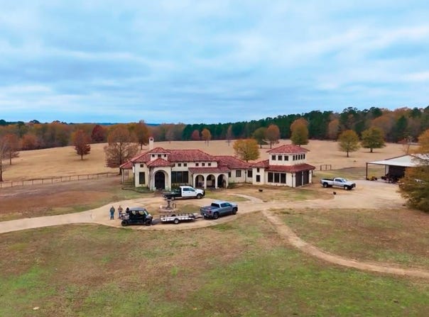 1 W Harrison Road, Longview, TX 75604